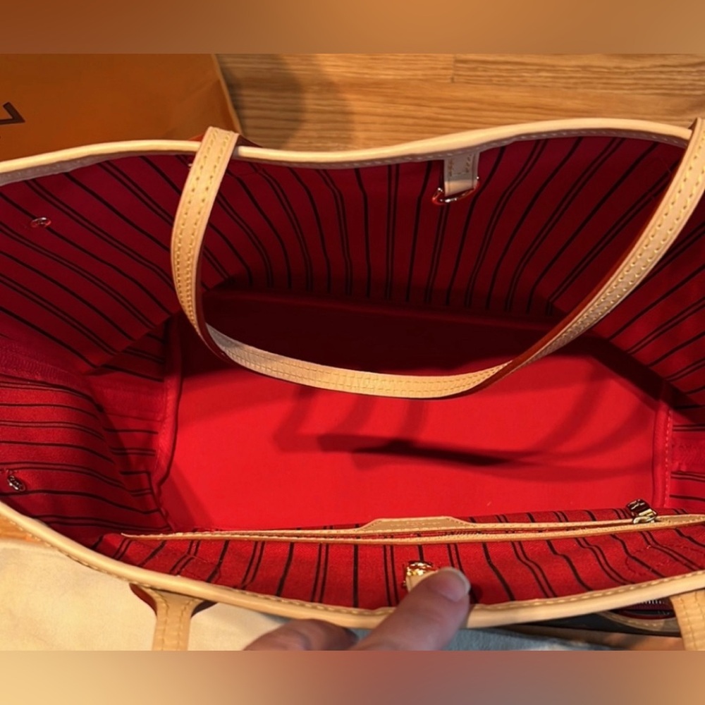 Louis Vuitton NEVERFULL MM - Picture 5 of 10